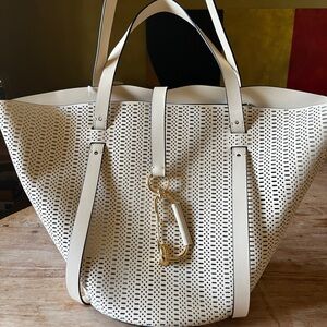 Elegant Zac Posen Belay Tote Bag